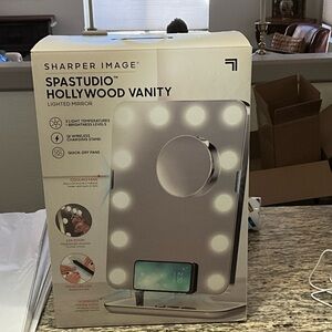 Sharper Image Spa Studio Hollywood Vanity Lighted Mirror